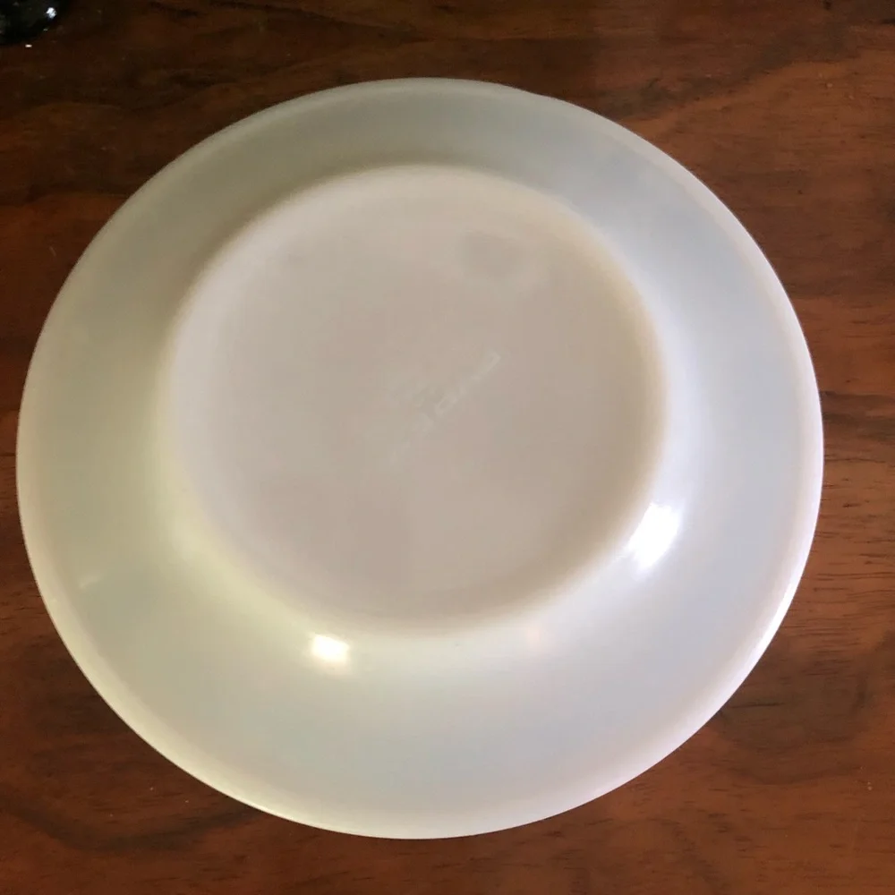 Vintage Pyrex Restaurant Ware 6.75” Plates ~ BRADFORD HOUSE